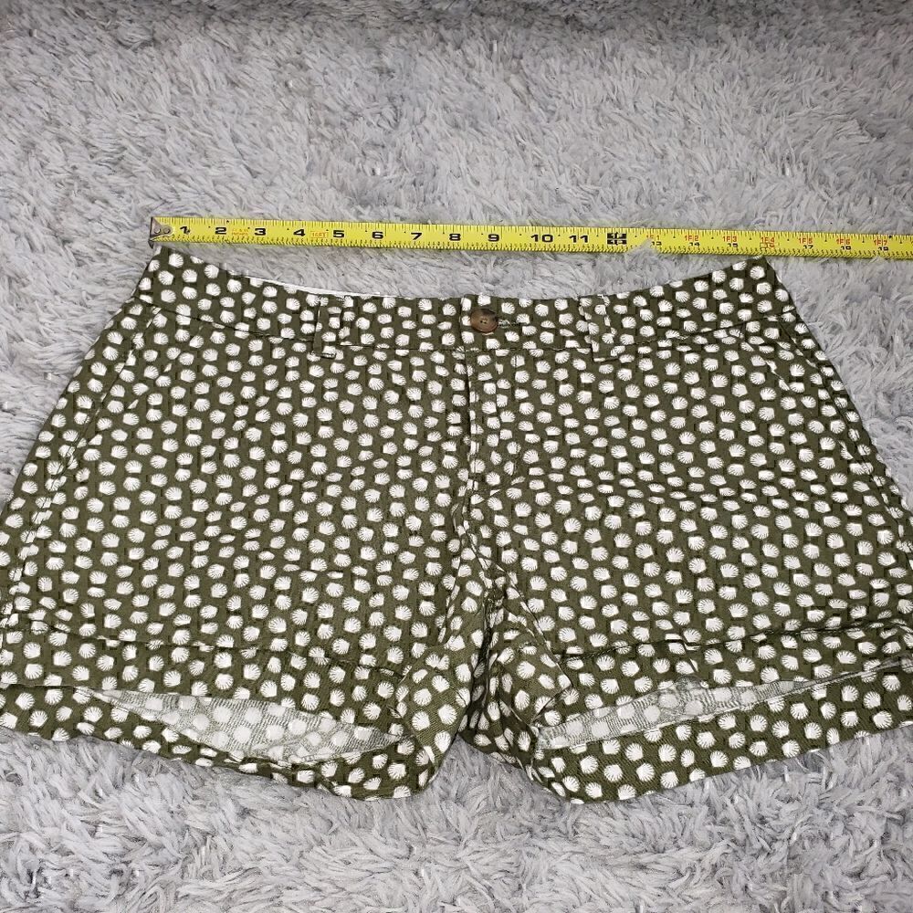 OLD NAVY Olive Green & White Seashell Shorts